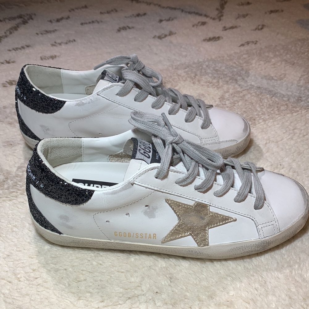 Golden Goose Super Star Low Top Sneaker - Picture 2 of 15